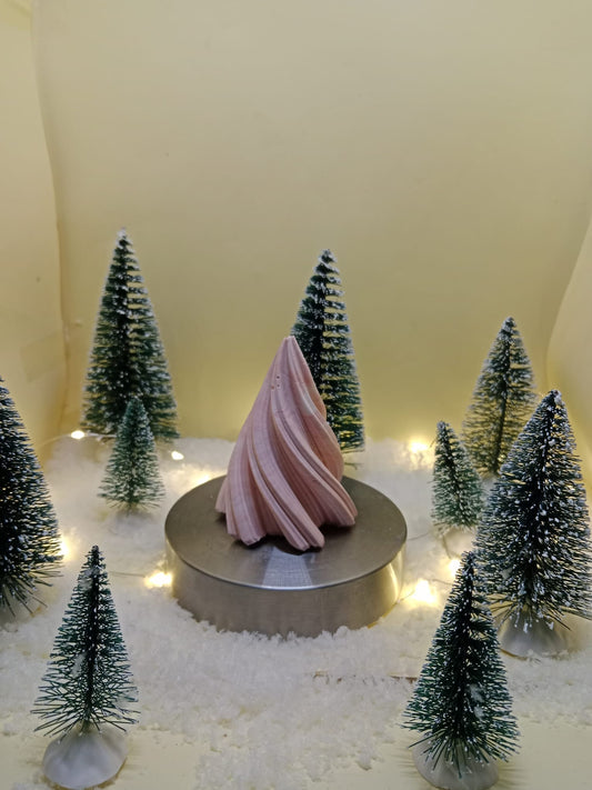 Petit sapin torsadé